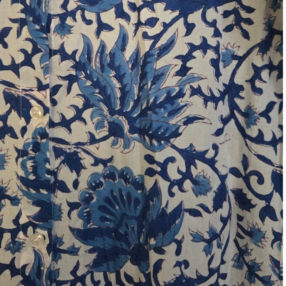 Guadalupe White and Blue Flower Dress Pre-loved Size Small Made in India - Picture 12 of 12